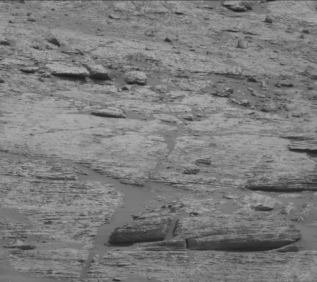 Sol 2797: Mast Camera (Mastcam)