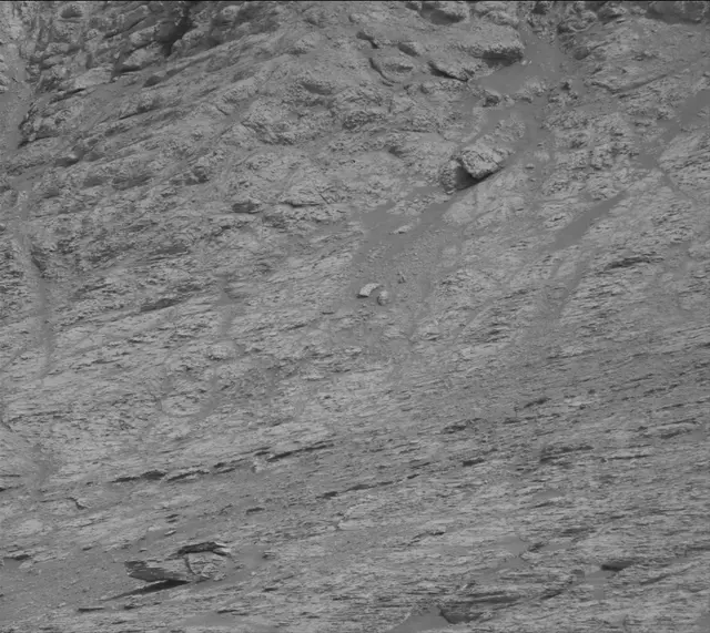 Sol 2797: Mast Camera (Mastcam)