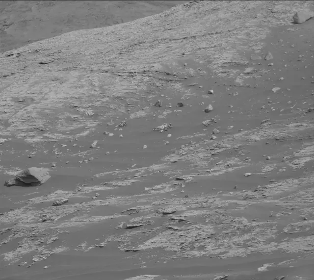 Sol 2797: Mast Camera (Mastcam)