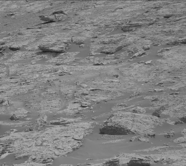 Sol 2797: Mast Camera (Mastcam)