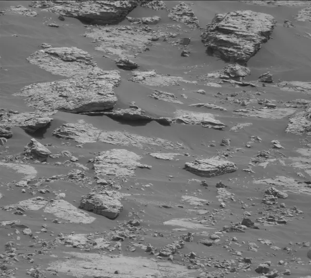 Sol 2797: Mast Camera (Mastcam)
