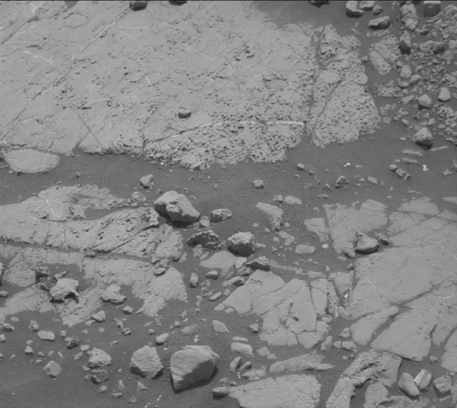 Sol 2797: Mast Camera (Mastcam)