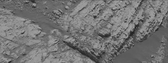 Sol 2799: Mast Camera (Mastcam)