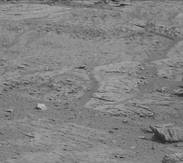Sol 2799: Mast Camera (Mastcam)