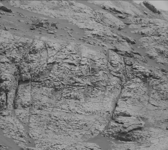 Sol 2799: Mast Camera (Mastcam)