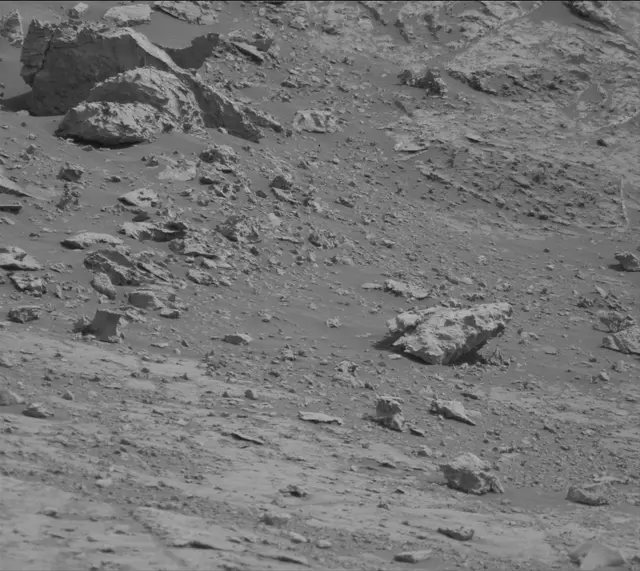 Sol 2799: Mast Camera (Mastcam)