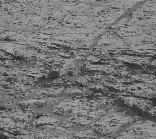 Sol 2799: Mast Camera (Mastcam)
