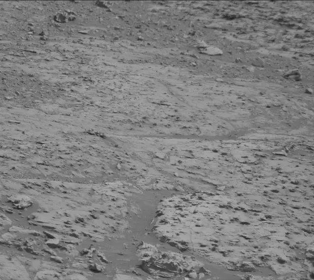 Sol 2799: Mast Camera (Mastcam)