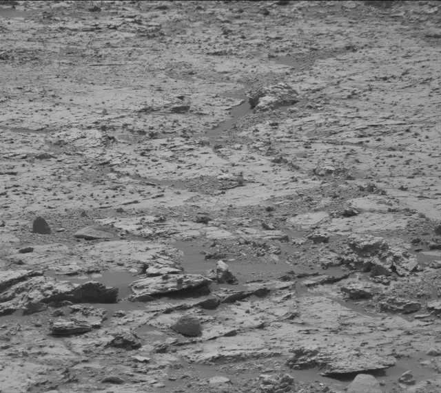 Sol 2799: Mast Camera (Mastcam)