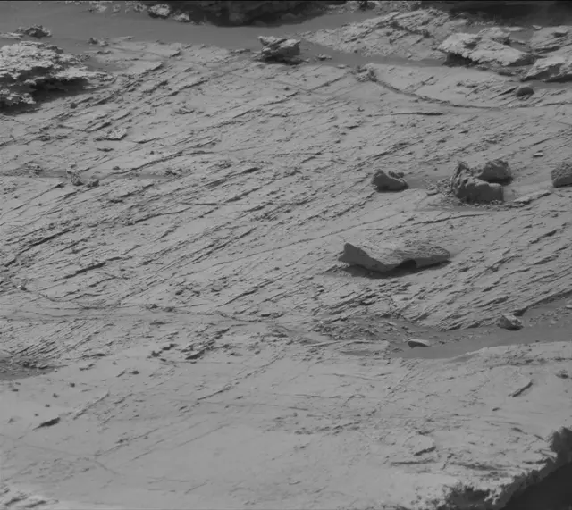 Sol 2799: Mast Camera (Mastcam)