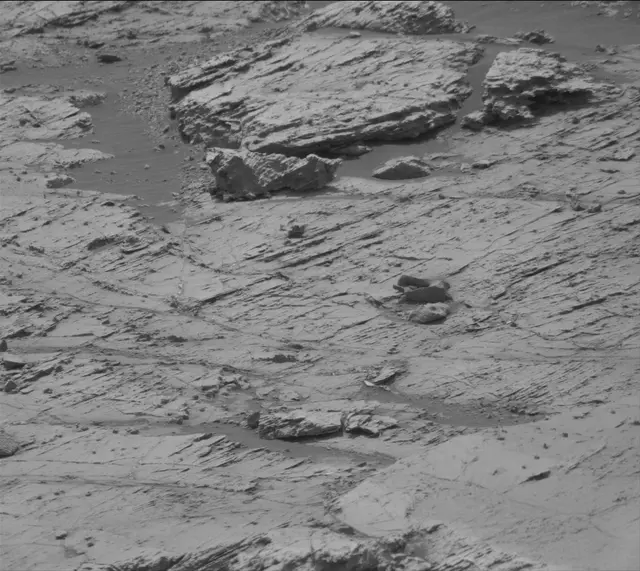Sol 2799: Mast Camera (Mastcam)