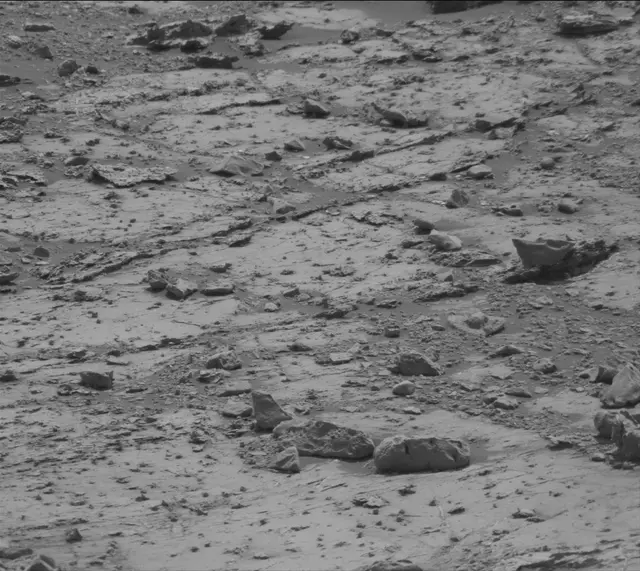 Sol 2799: Mast Camera (Mastcam)