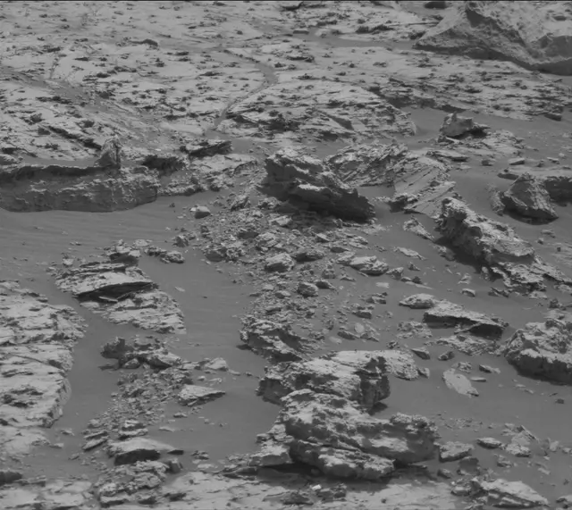 Sol 2799: Mast Camera (Mastcam)