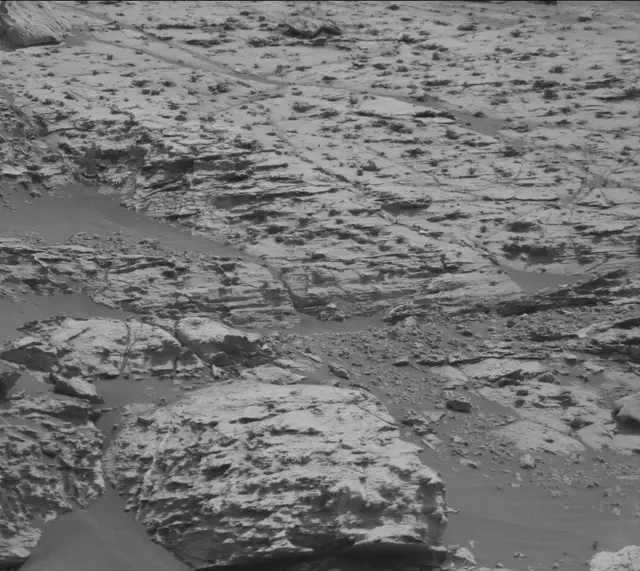 Sol 2799: Mast Camera (Mastcam)