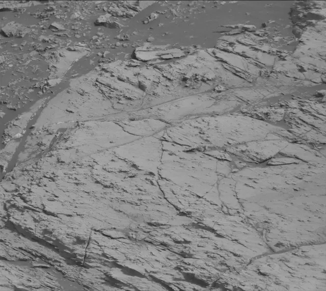 Sol 2799: Mast Camera (Mastcam)