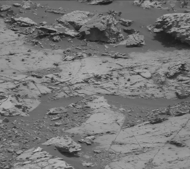 Sol 2799: Mast Camera (Mastcam)