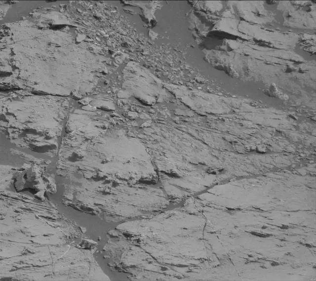 Sol 2799: Mast Camera (Mastcam)