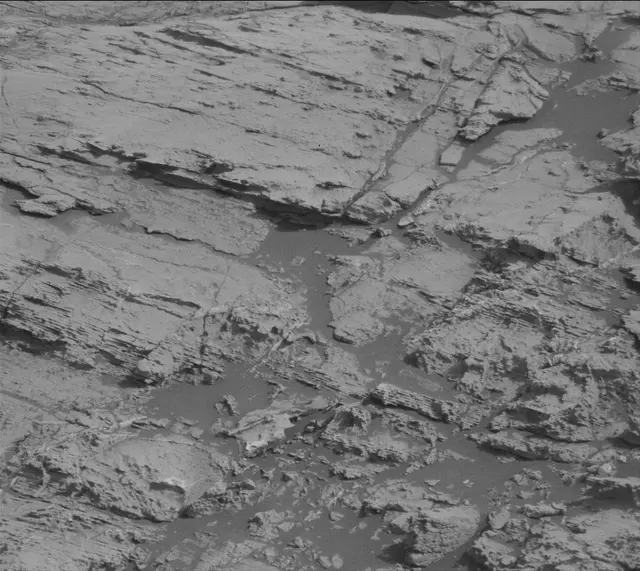 Sol 2799: Mast Camera (Mastcam)