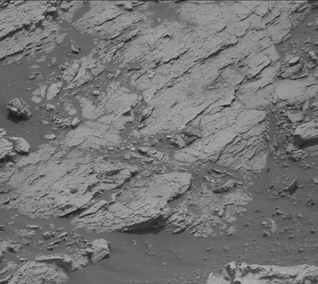 Sol 2799: Mast Camera (Mastcam)