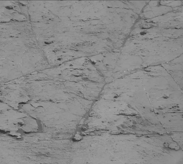 Sol 2799: Mast Camera (Mastcam)