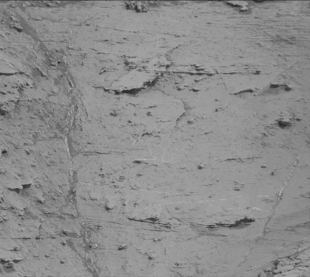 Sol 2799: Mast Camera (Mastcam)