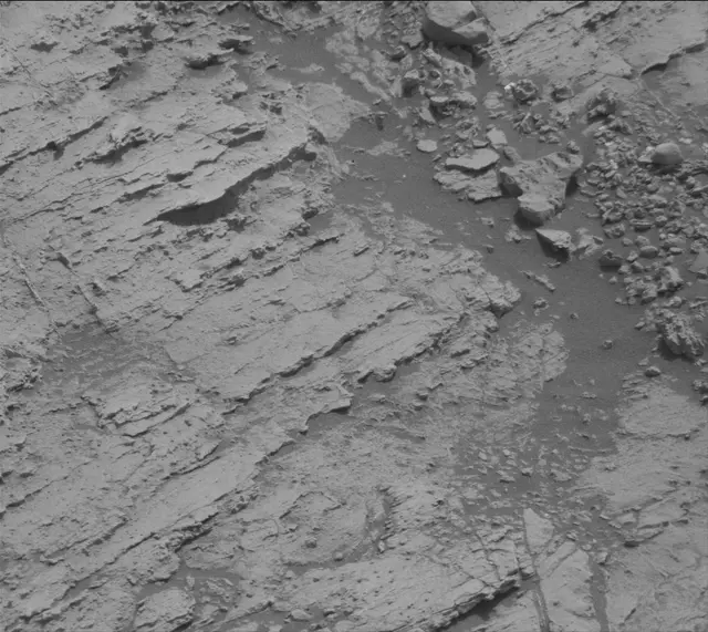 Sol 2799: Mast Camera (Mastcam)