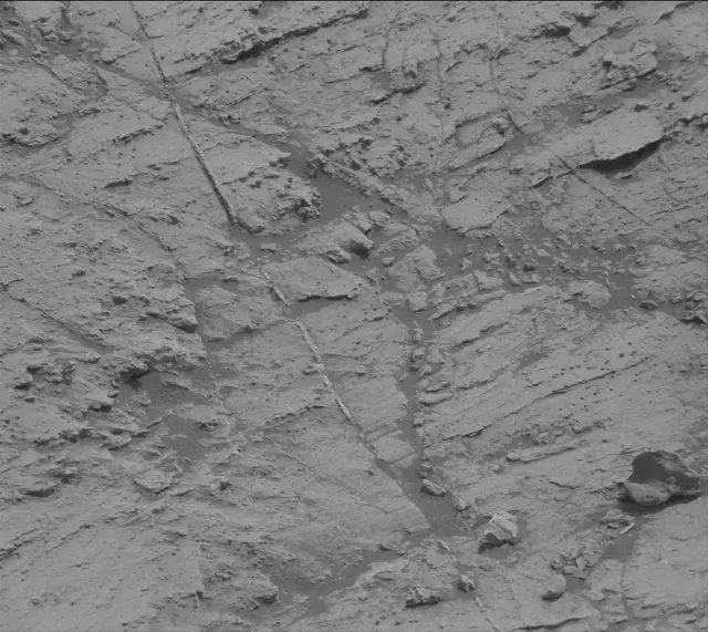 Sol 2799: Mast Camera (Mastcam)