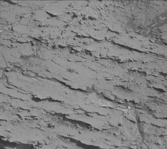 Sol 2799: Mast Camera (Mastcam)