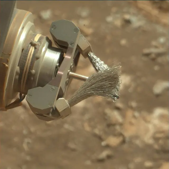 Sol 2801: Mast Camera (Mastcam)