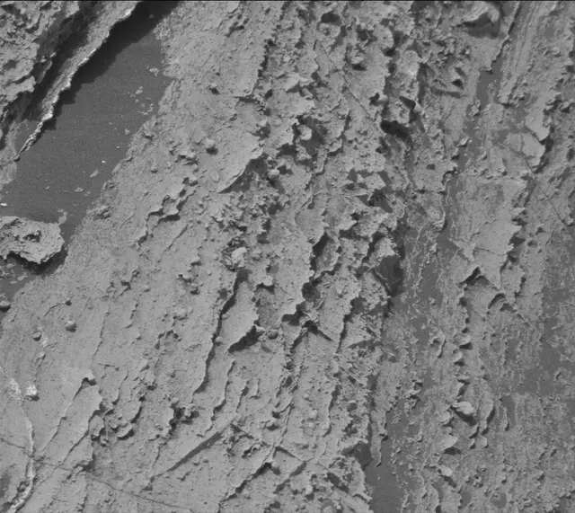 Sol 2801: Mast Camera (Mastcam)