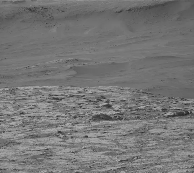 Sol 2801: Mast Camera (Mastcam)