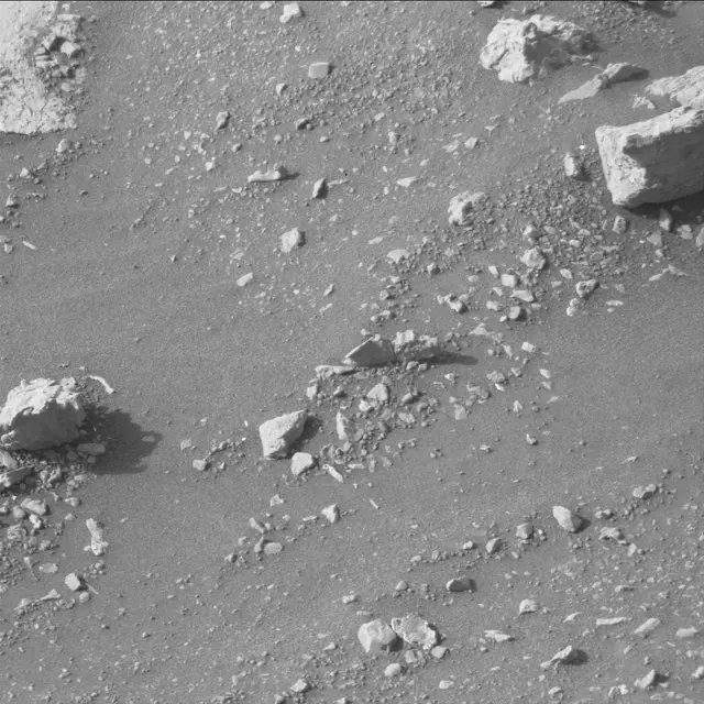 Sol 2802: Mast Camera (Mastcam)