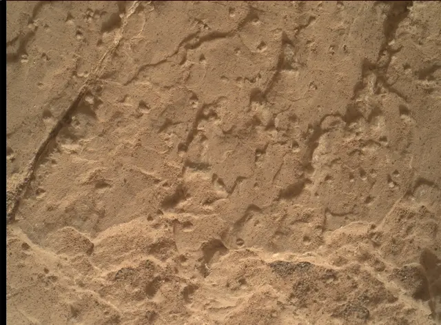 Sol 2803: Mars Hand Lens Imager (MAHLI)