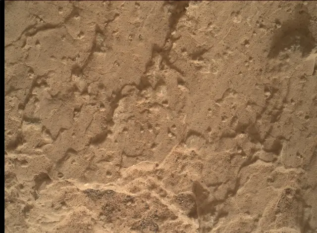 Sol 2803: Mars Hand Lens Imager (MAHLI)