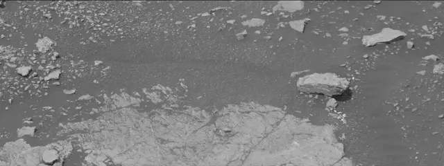Sol 2804: Mast Camera (Mastcam)