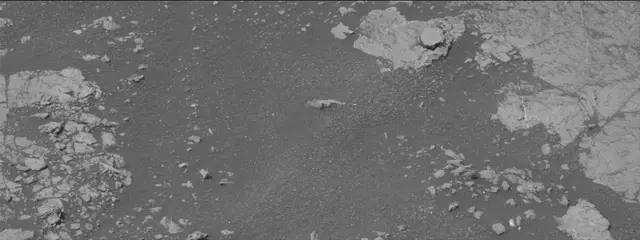Sol 2804: Mast Camera (Mastcam)
