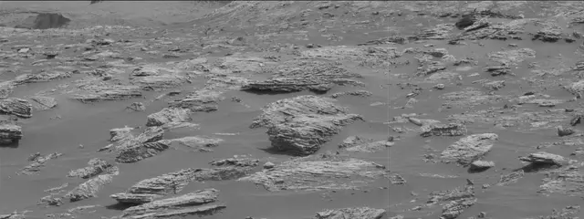Sol 2804: Mast Camera (Mastcam)