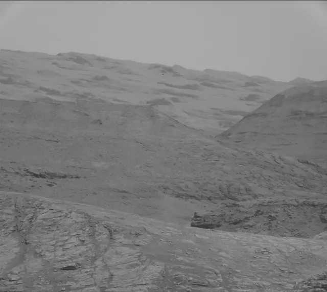 Sol 2804: Mast Camera (Mastcam)