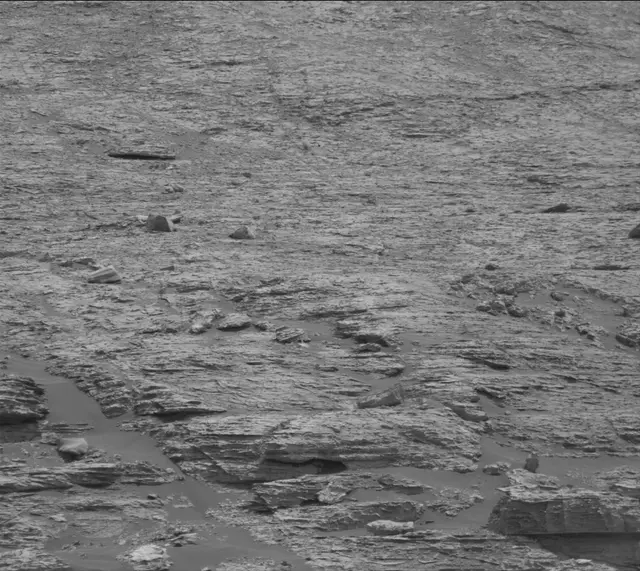 Sol 2804: Mast Camera (Mastcam)