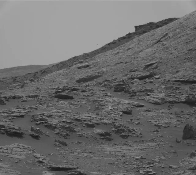 Sol 2813: Mast Camera (Mastcam)