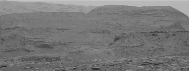Sol 2816: Mast Camera (Mastcam)