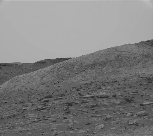 Sol 2816: Mast Camera (Mastcam)