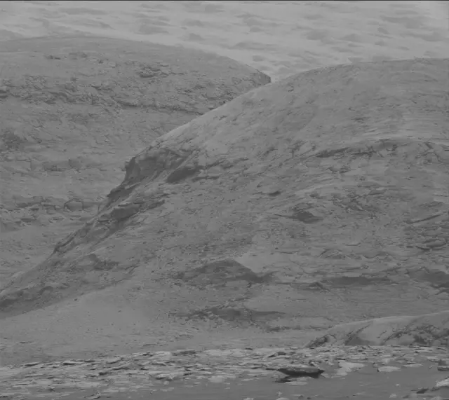 Sol 2816: Mast Camera (Mastcam)