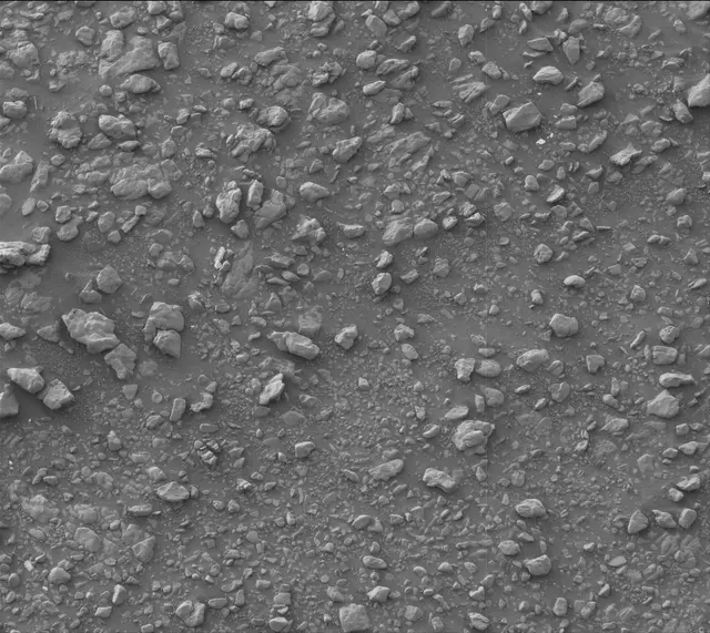 Sol 2817: Mast Camera (Mastcam)