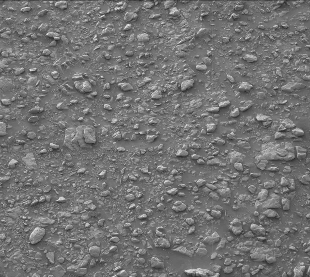 Sol 2817: Mast Camera (Mastcam)