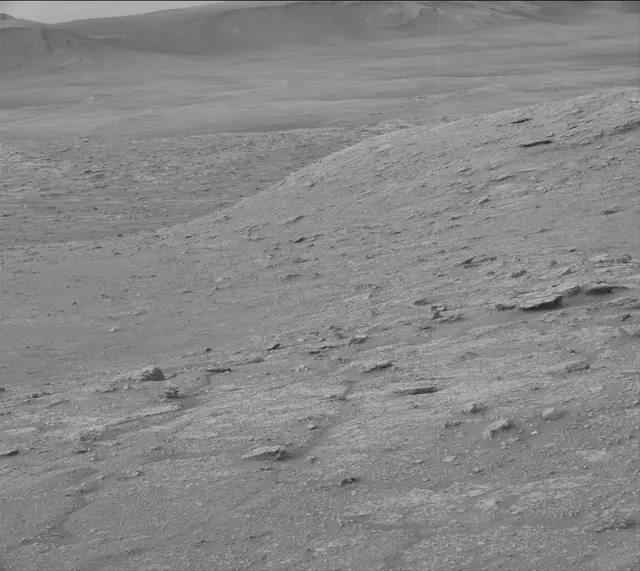 Sol 2817: Mast Camera (Mastcam)