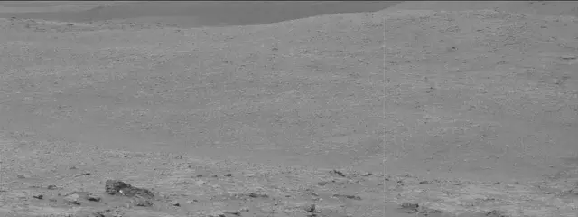 Sol 2819: Mast Camera (Mastcam)