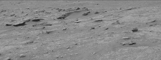 Sol 2819: Mast Camera (Mastcam)
