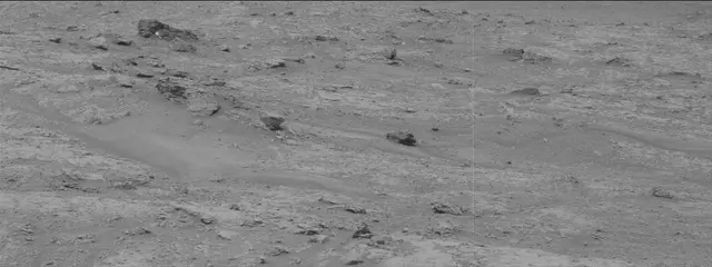 Sol 2819: Mast Camera (Mastcam)