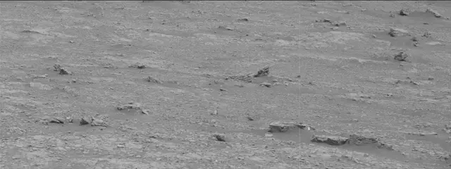 Sol 2819: Mast Camera (Mastcam)